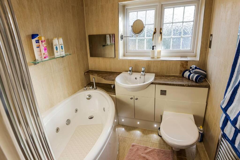 Comfy Home- Coley Park Reading Exterior photo